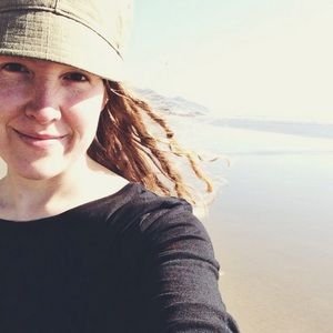 Meet your Posher, Alicia